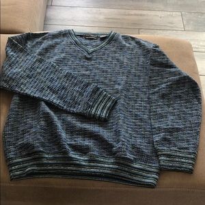 Men’s long sleeve Jhane Barnes sweater L